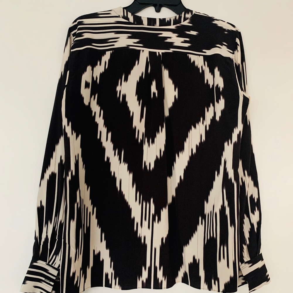Print long sleeve Theory blouse